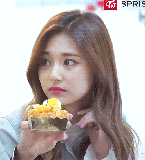 데이터주의)쯔위 최애짤 모음