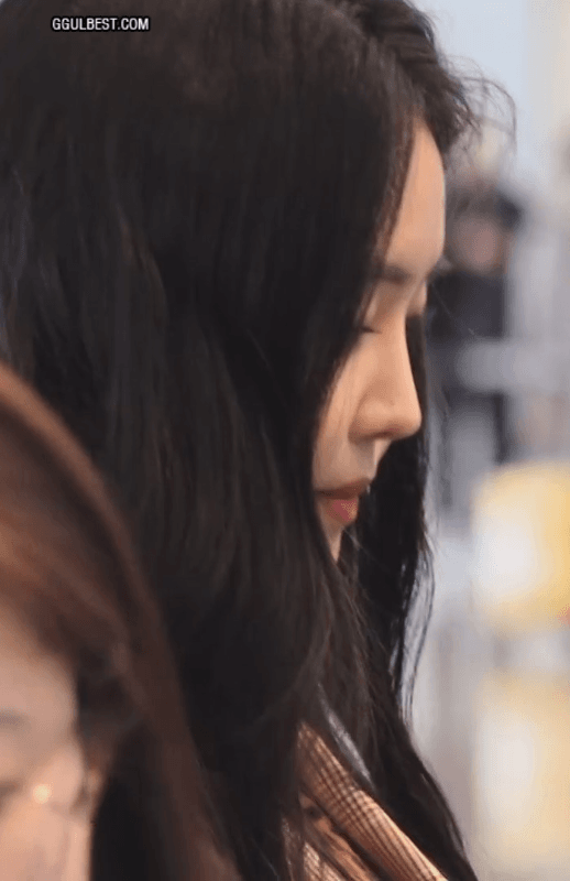 공항 손나은