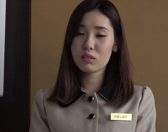 움짤 미모의 안내데스크 처자