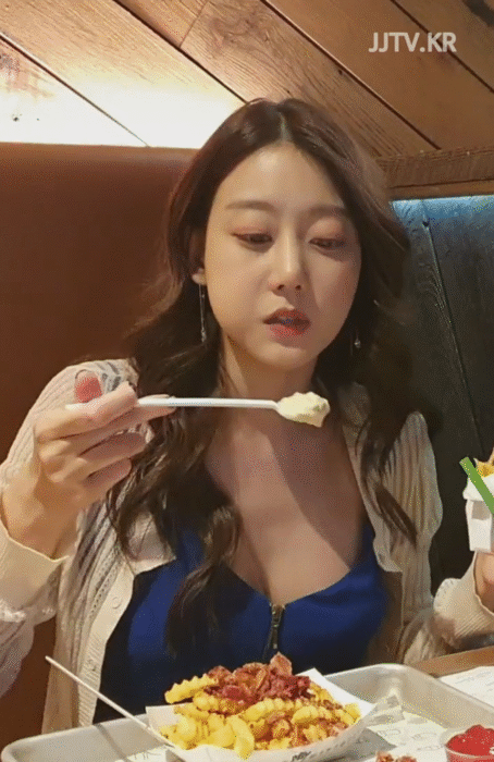 햄버거 먹방 오승아