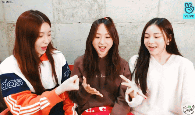 쥬리 : 얼굴이 두껍네 (feat. 수윤 다현 지애)