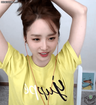 노란 윤태진