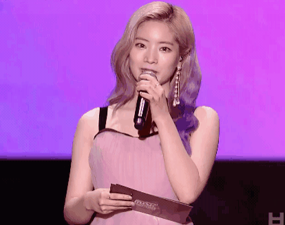 MAMA 홍콩 MC 지효 다현 채영