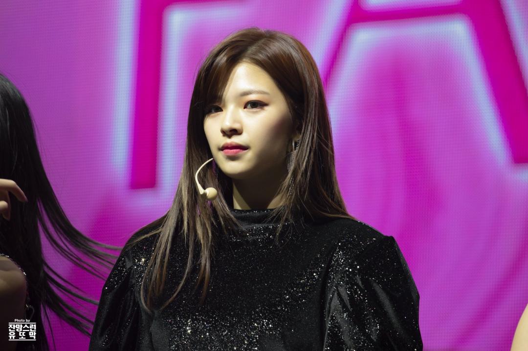 190422 트와이스(TWICE) 쇼케이스 FANCY 정연 focus