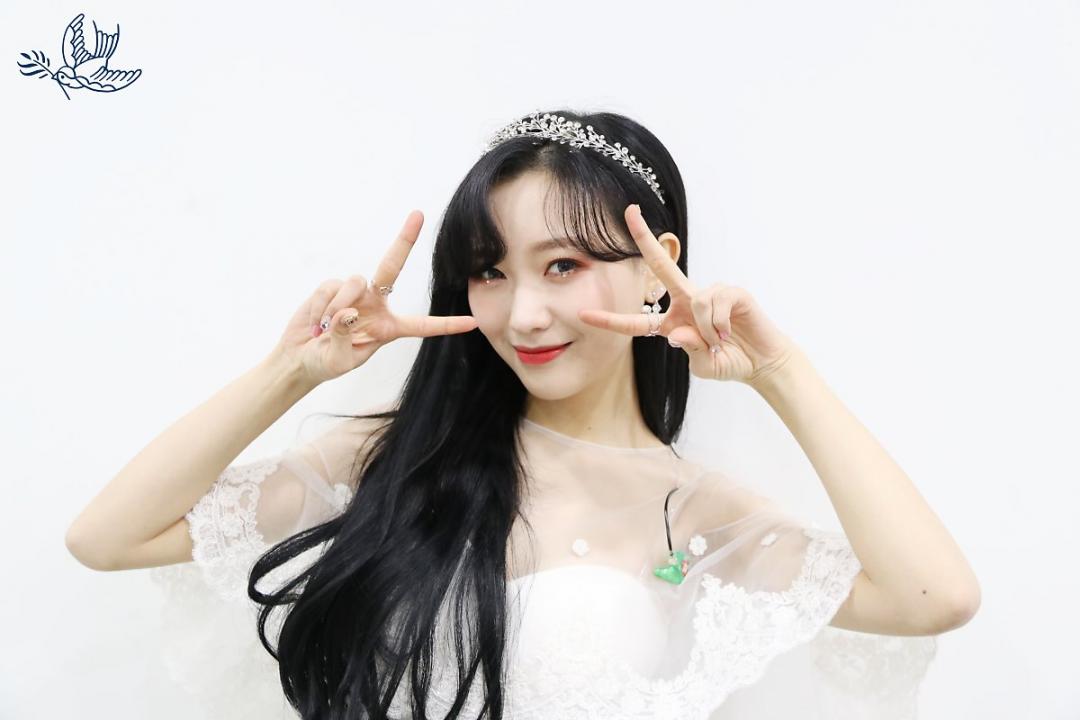 Lovelyz 소중했던 기억들로 Rewind 스압~
