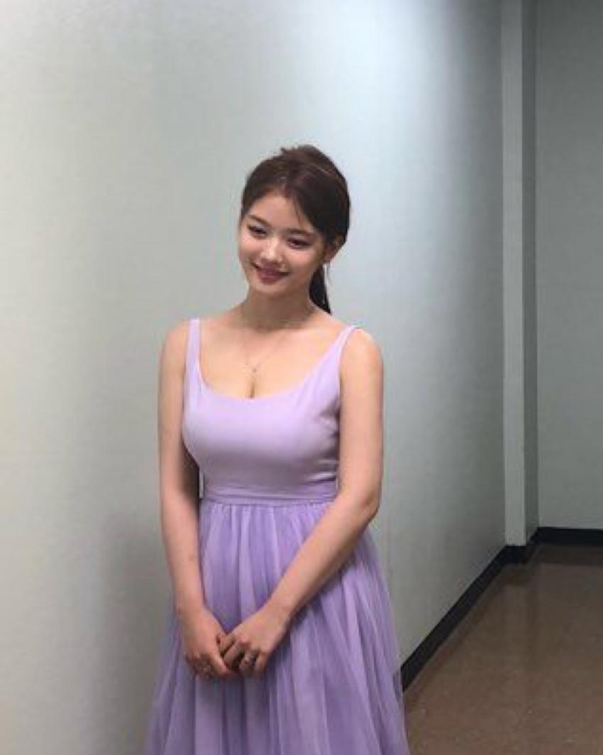 아린이랑 동갑인 김유정