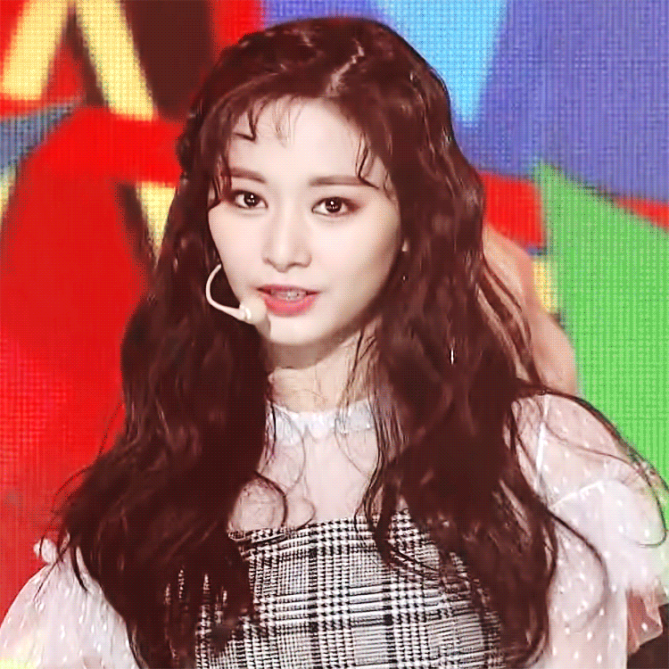 데이터주의)쯔위 최애짤 모음