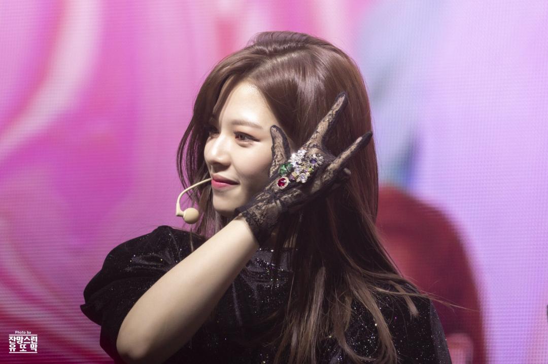 190422 트와이스(TWICE) 쇼케이스 FANCY 정연 focus