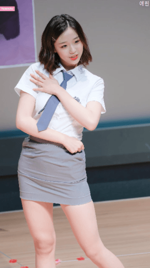 어제 교복 채연