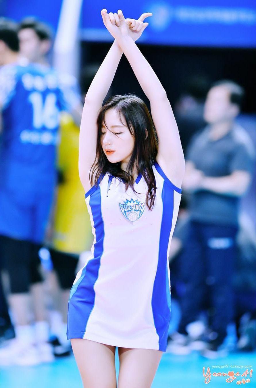 세탕 뛰는 여고생 치어리더 - 하지원