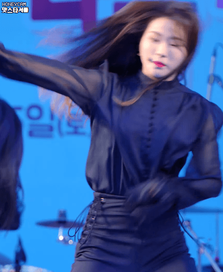 튕기는 검은 올리비아 혜
