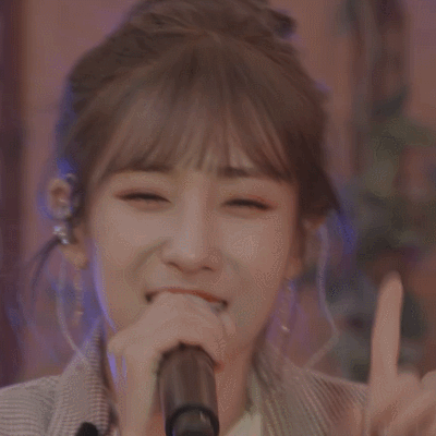 러블리즈 루프탑 라이브