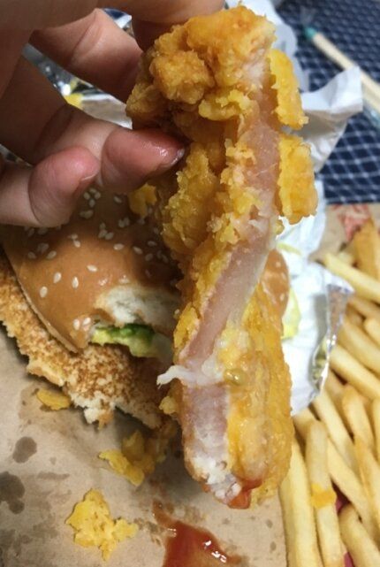 "햄버거 패티가 날고기"…맥도날드