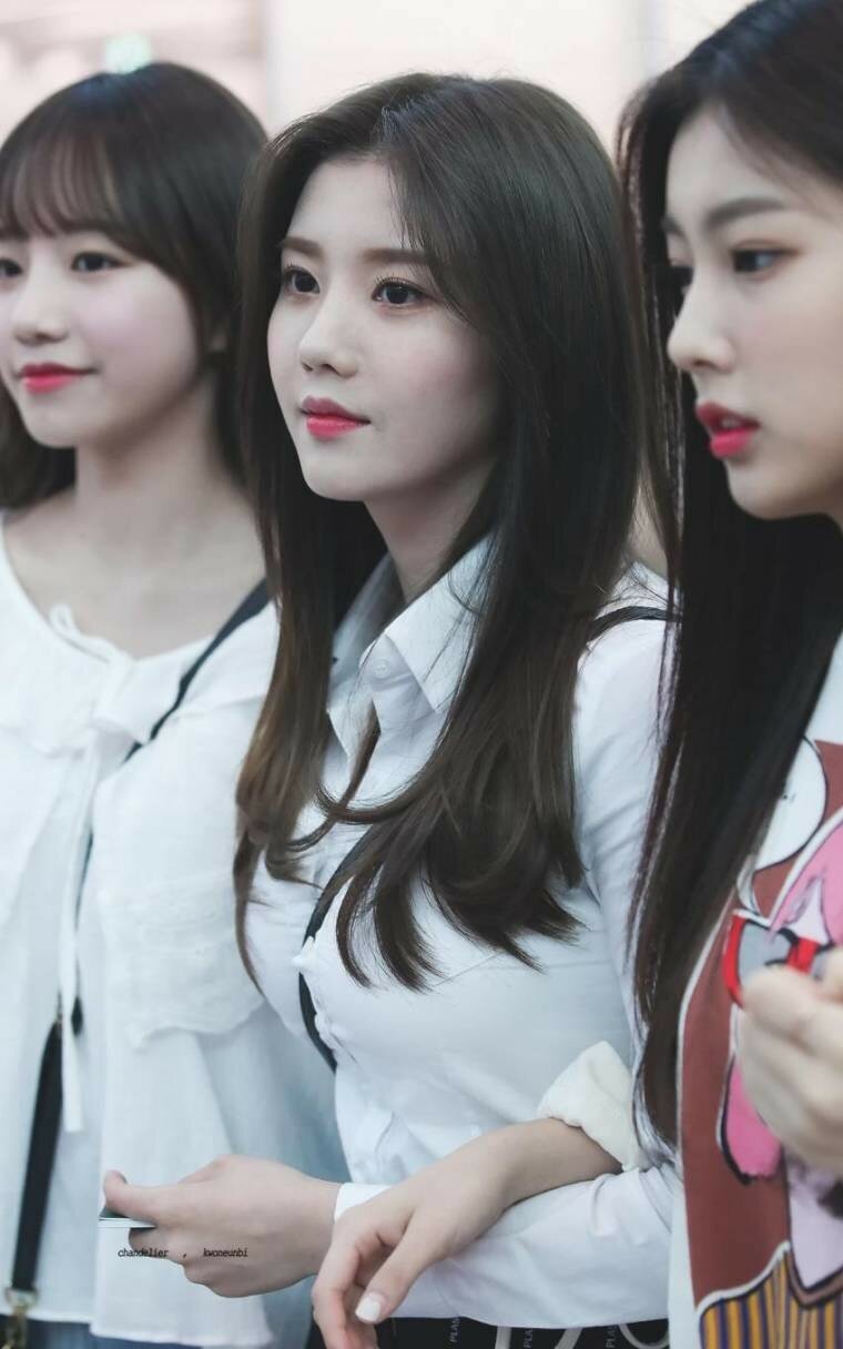 든든한 리더 권은비