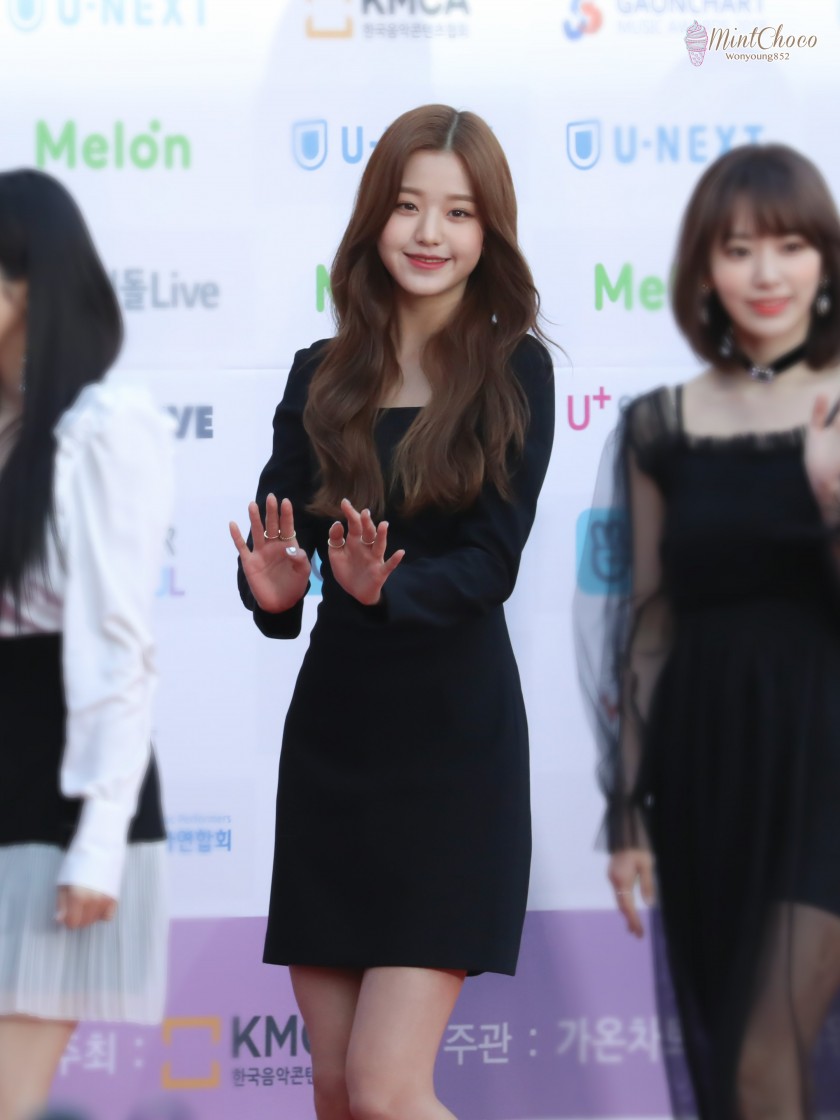 권은비 단체사진 장원영