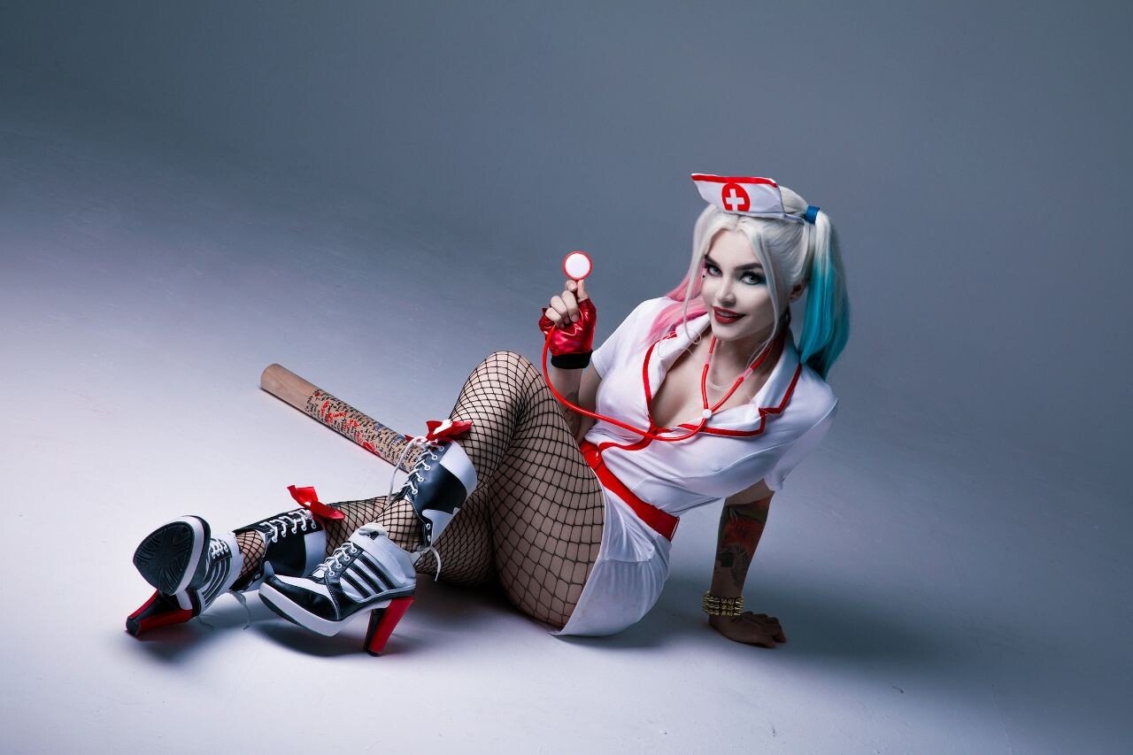 Kalinka Fox - Nurse Harley Quinn (16).jpg ㅎㅂ) 할리퀸 코스프레