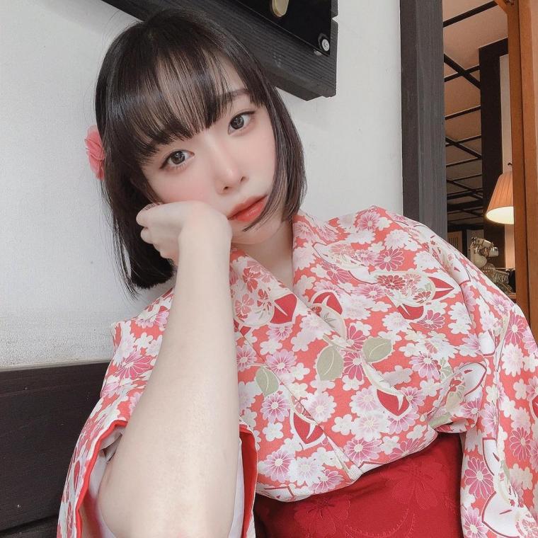 강인경