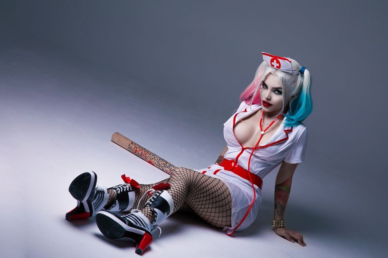 Kalinka Fox - Nurse Harley Quinn (17).jpg ㅎㅂ) 할리퀸 코스프레