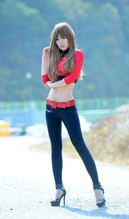 몸짱 레이싱걸 황미희