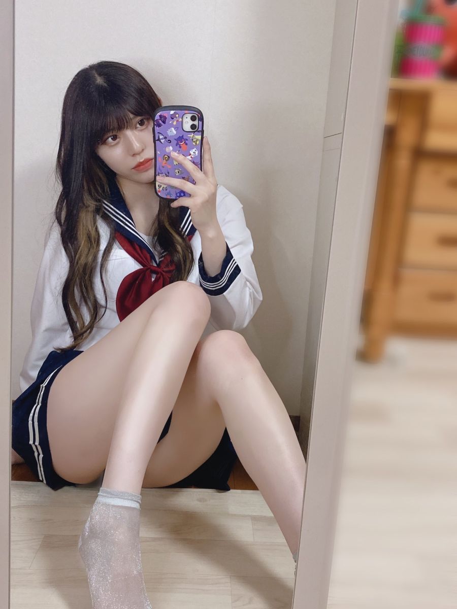 아까 남자라고 알려진 사진