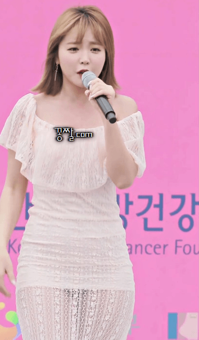 홍진영 엄지척