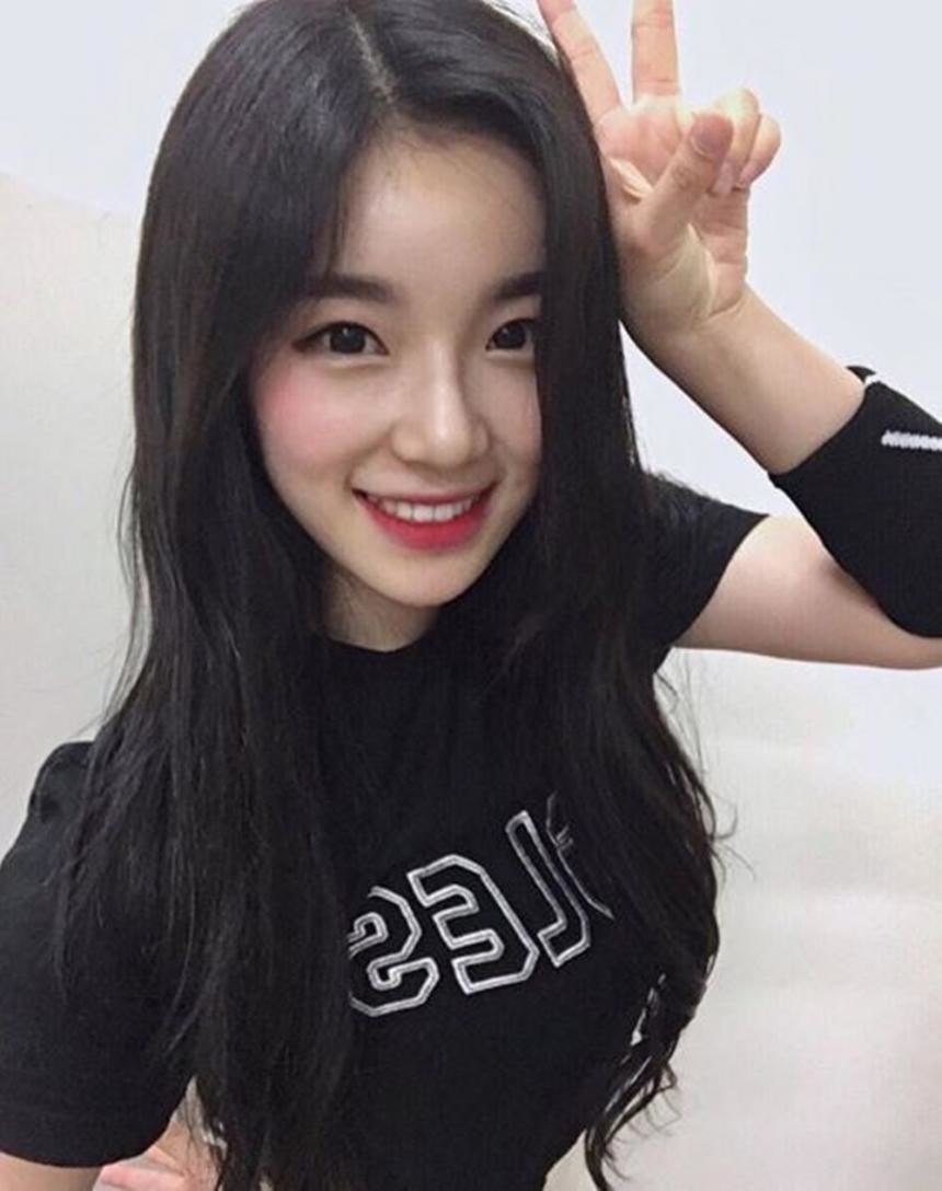 게임 광고 찍은 조연주 치어리더