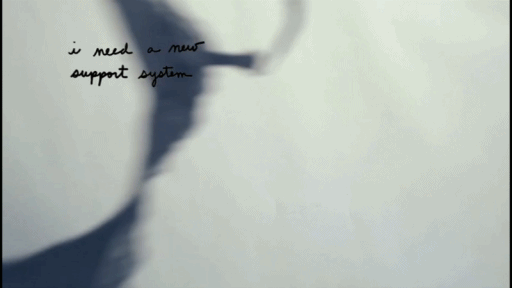 
			베껴도 너무 심하게 베낌.gif 		