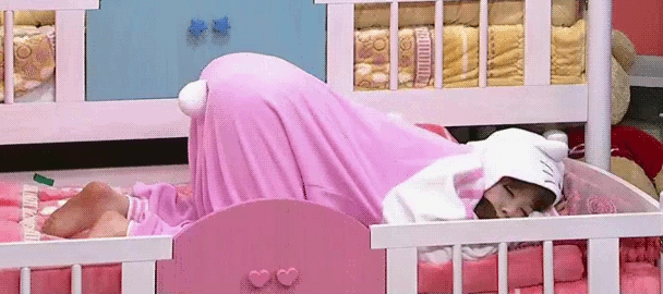 잠자는 민아