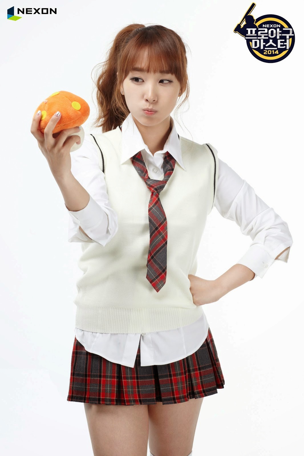 짧은치마 입은 김선신
