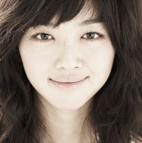 미소가 상큼한 희진