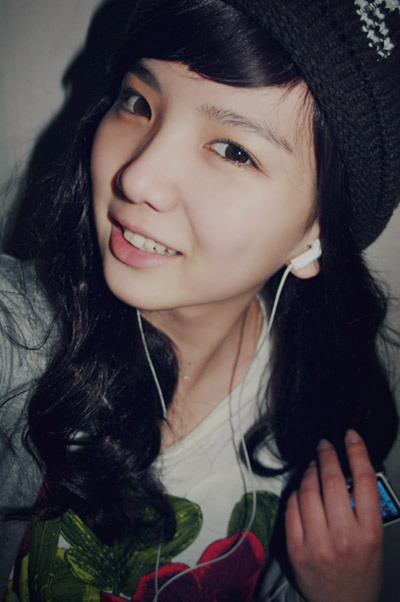 노래 넣어주세요~~