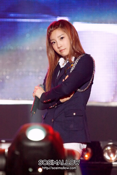 *소녀시대 태연* 09 슈퍼콘서트 중에서... #01#