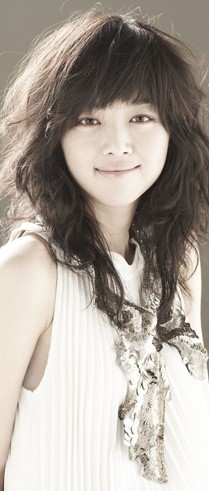 미소가 상큼한 희진