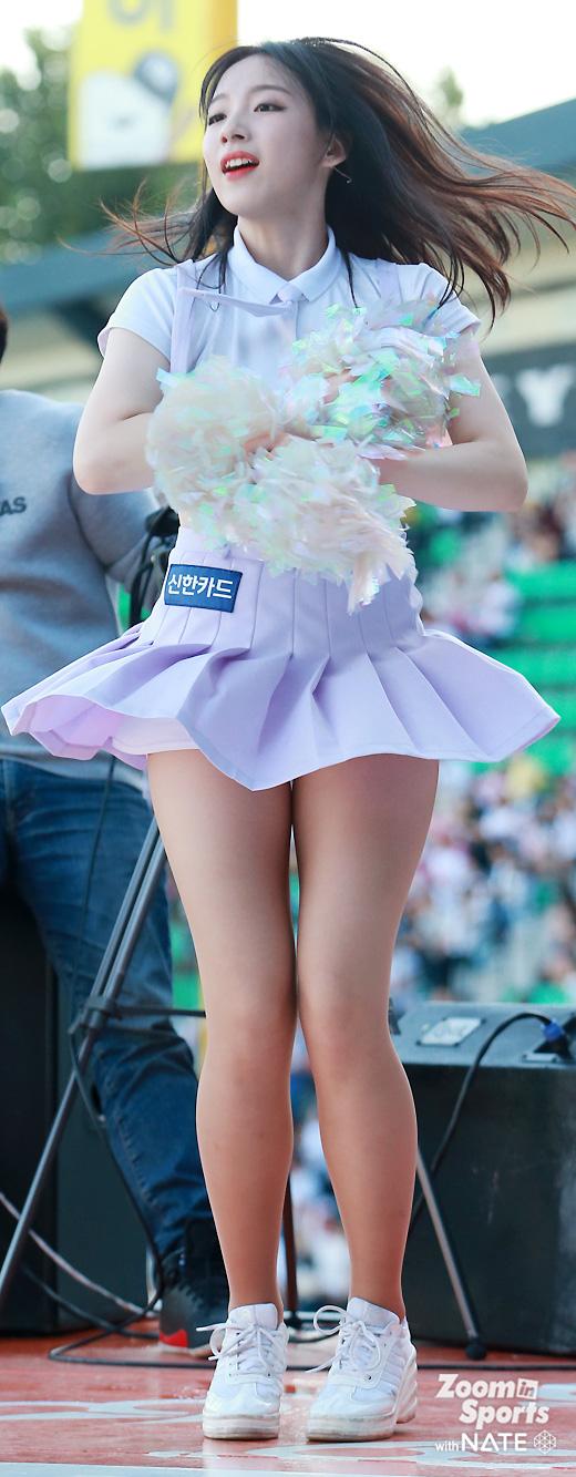어제 소개한 여고생 치어리더 - 하지원