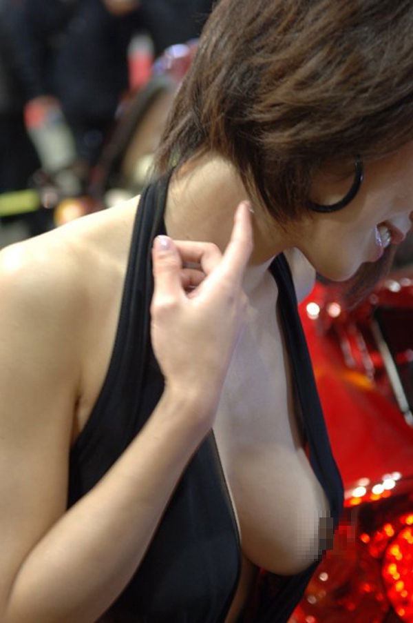 eroangle3089_09.jpg