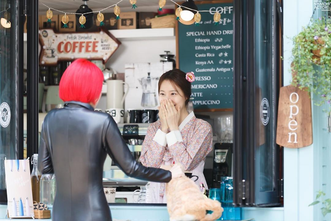 문채원