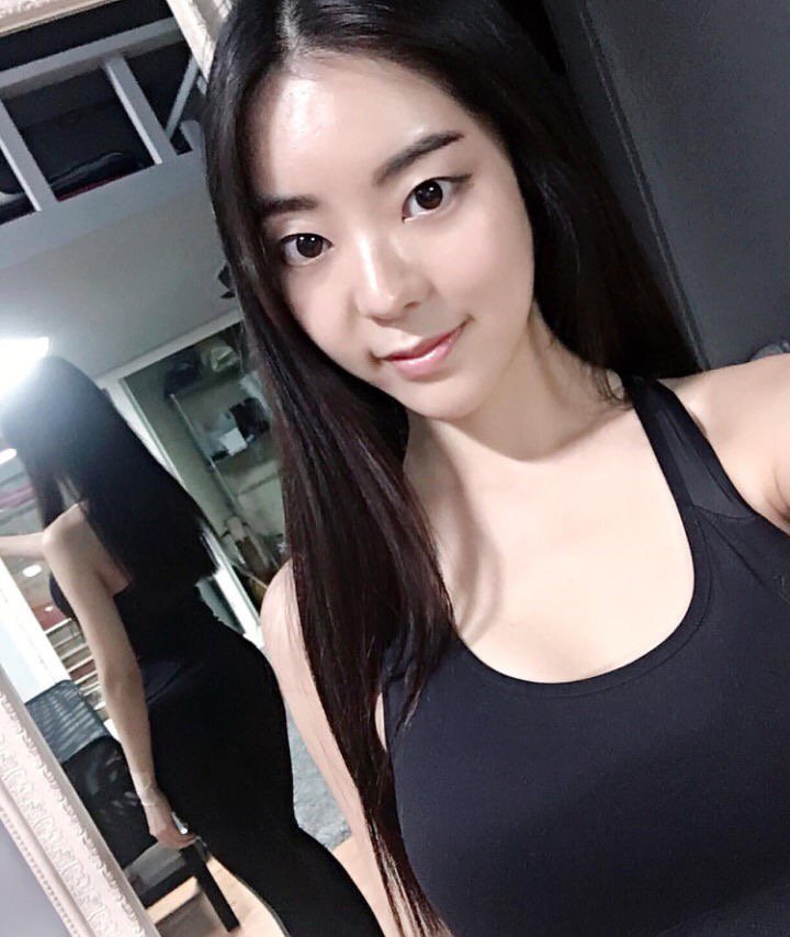 피트니스모델 서리나