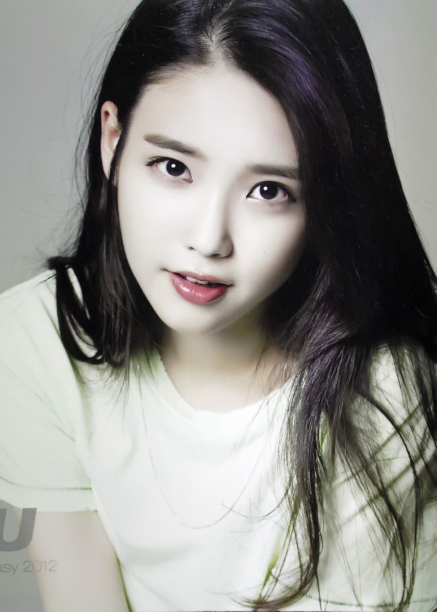 아이유.jpg