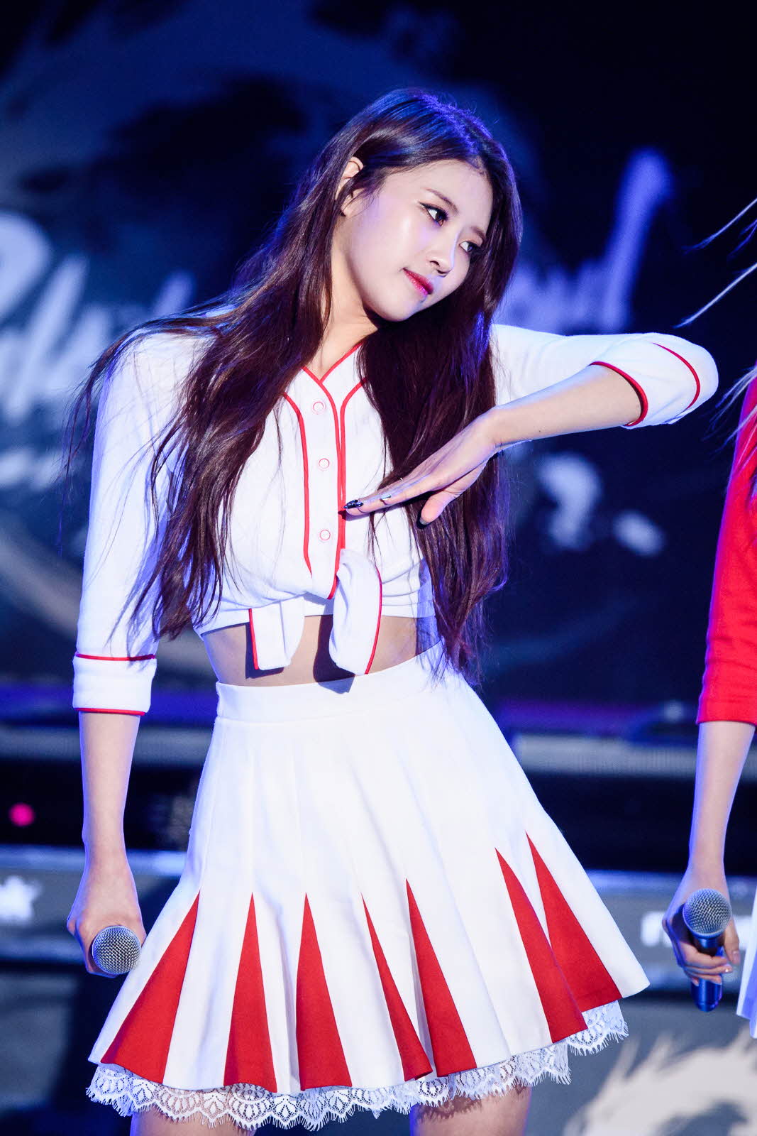 러블리즈 쓰리탑