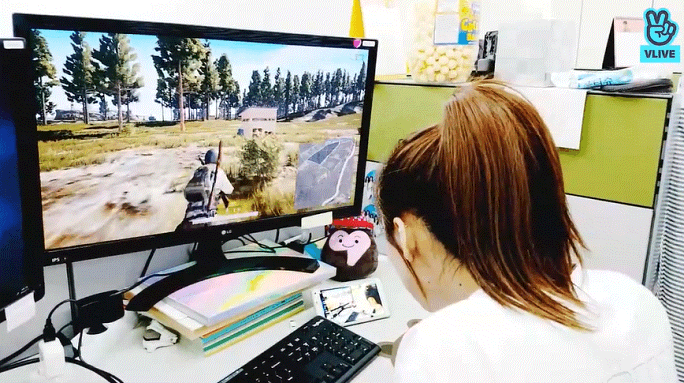 배그하는 에이프릴 예나