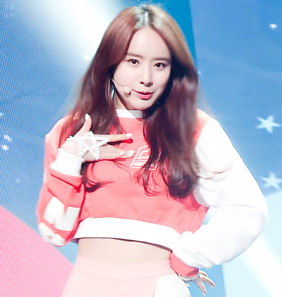160313_인기가요_MoMoMo_1.gif