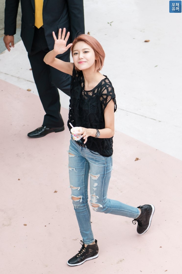 b7d62eb141ce359ae02efd7216bffbda.jpg