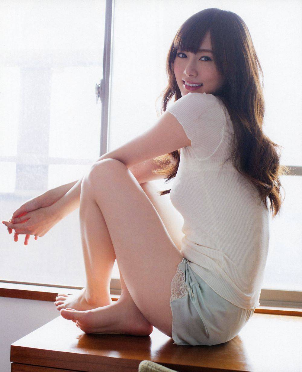 Nogizaka46-Shiraishi Mai-1.jpg