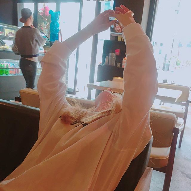 여름????(@hv_maknae) • Instagram 사진 및 동영상(8).jpg