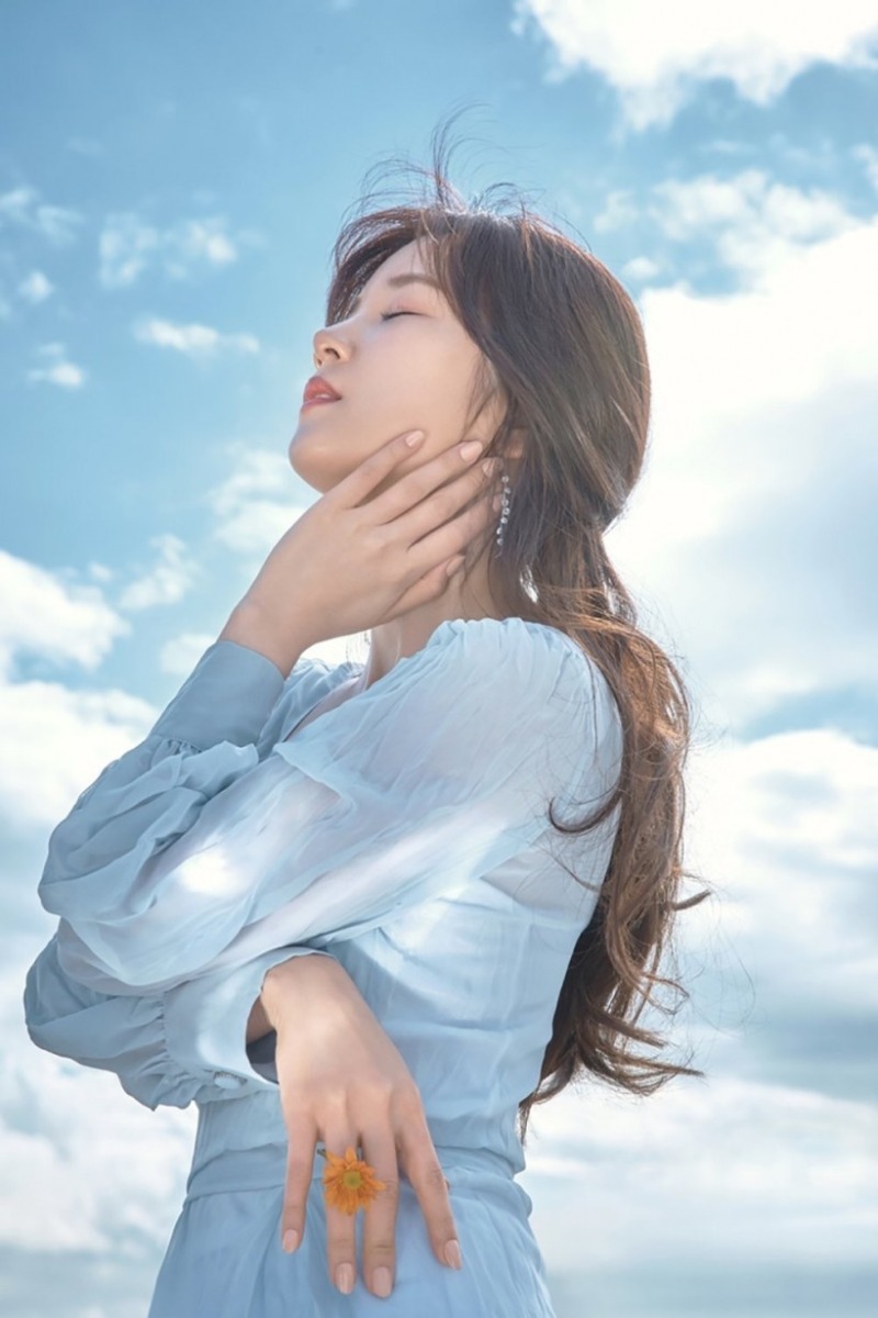 에이핑크 박초롱 화장품 광고 사진