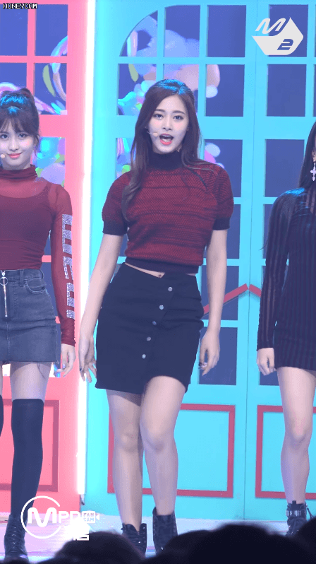 최근 쯔위 피지컬