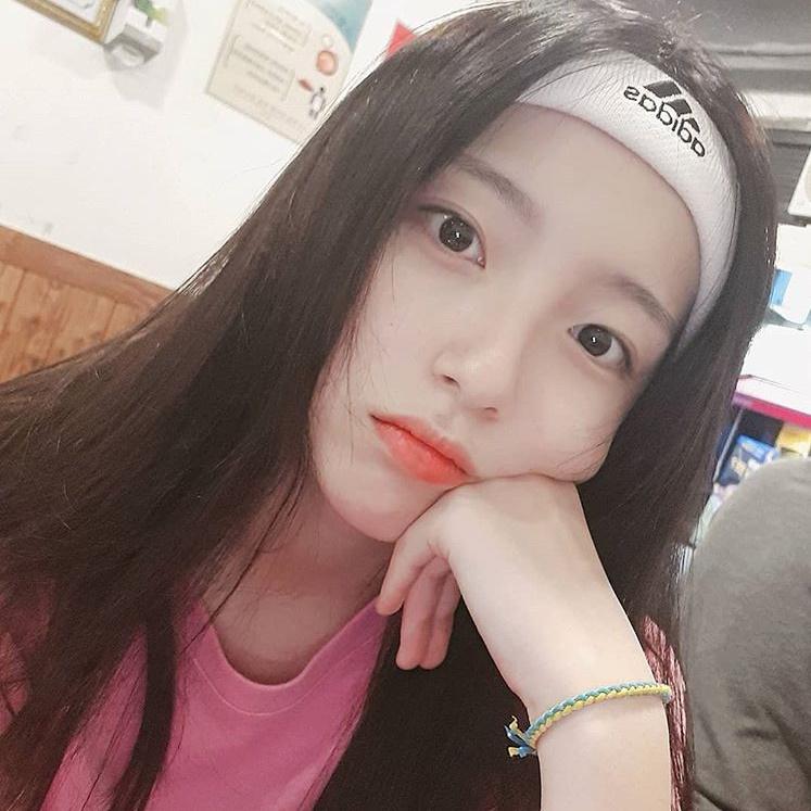 어제 소개한 여고생 치어리더 - 하지원