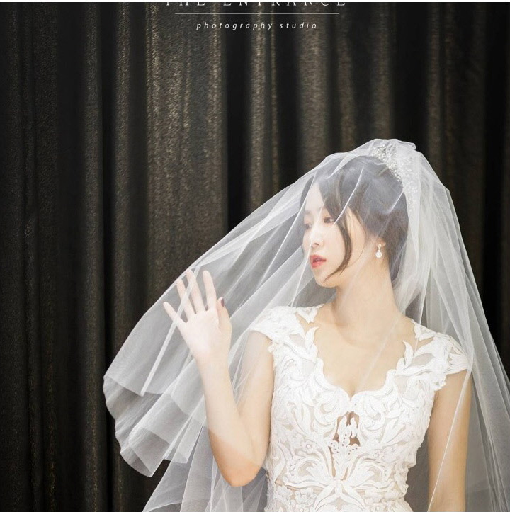 드레스 입은 소유