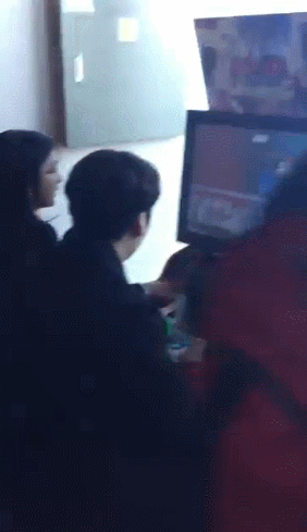 jpgif 행사가서 오락하는 하영이