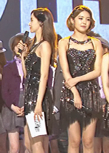 어제자 소녀시대 소원을 말해봐 무대 움짤